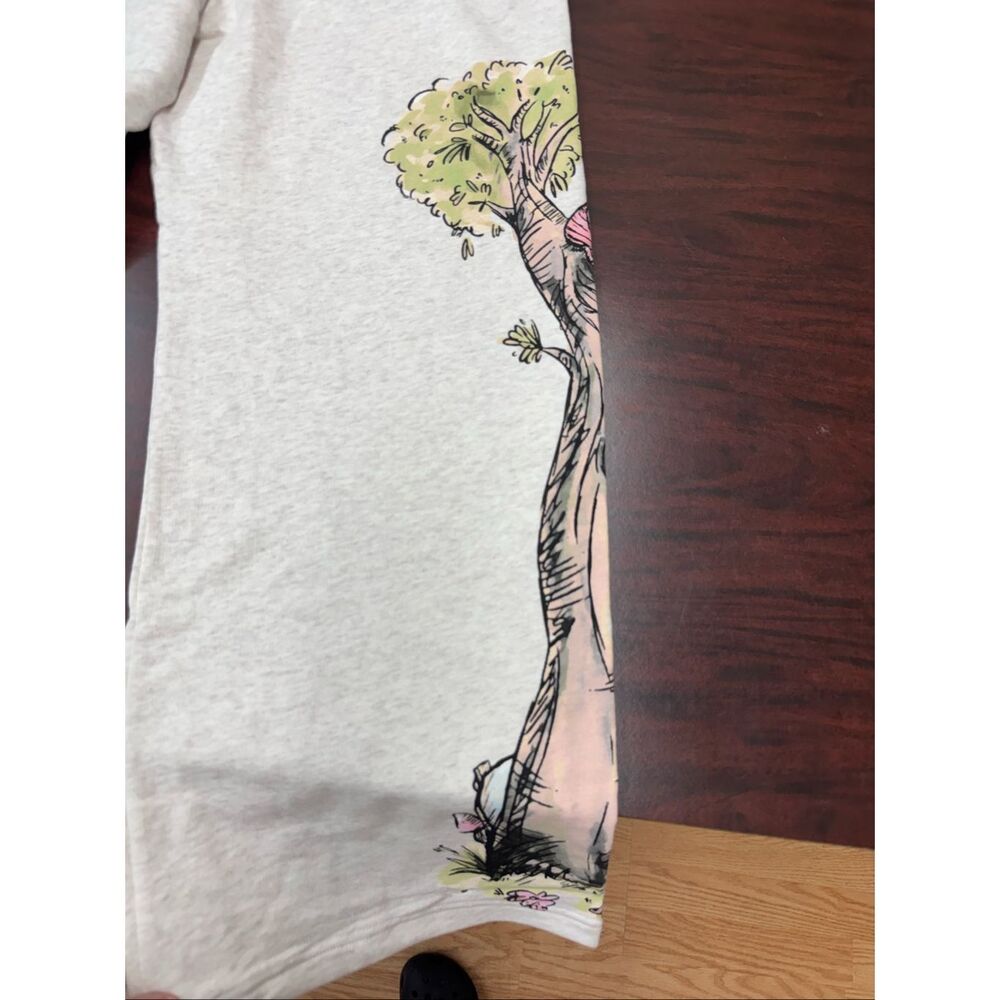 NWT Disney Winnie The Pooh Wide Leg Beige Sweatpants Size Medium - Picture 5 of 11